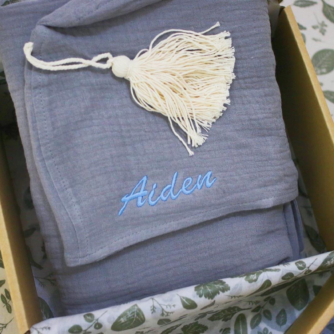 Organic Hooded Muslin Towel in Pebble Grey - WERONE