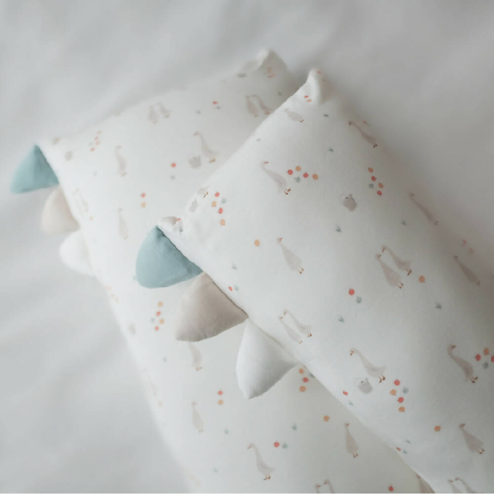 S'more Hug (Whale) - WERONE