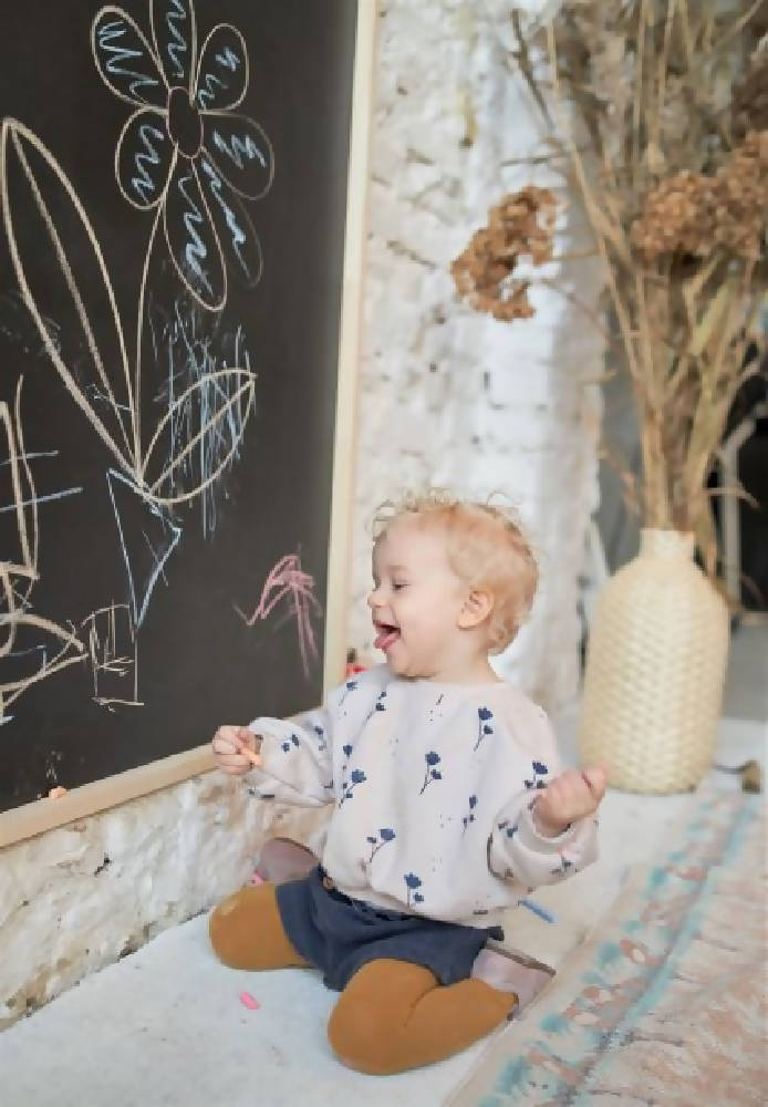 Regular Chalkboard House with wooden frame, 50x100cm - WERONE