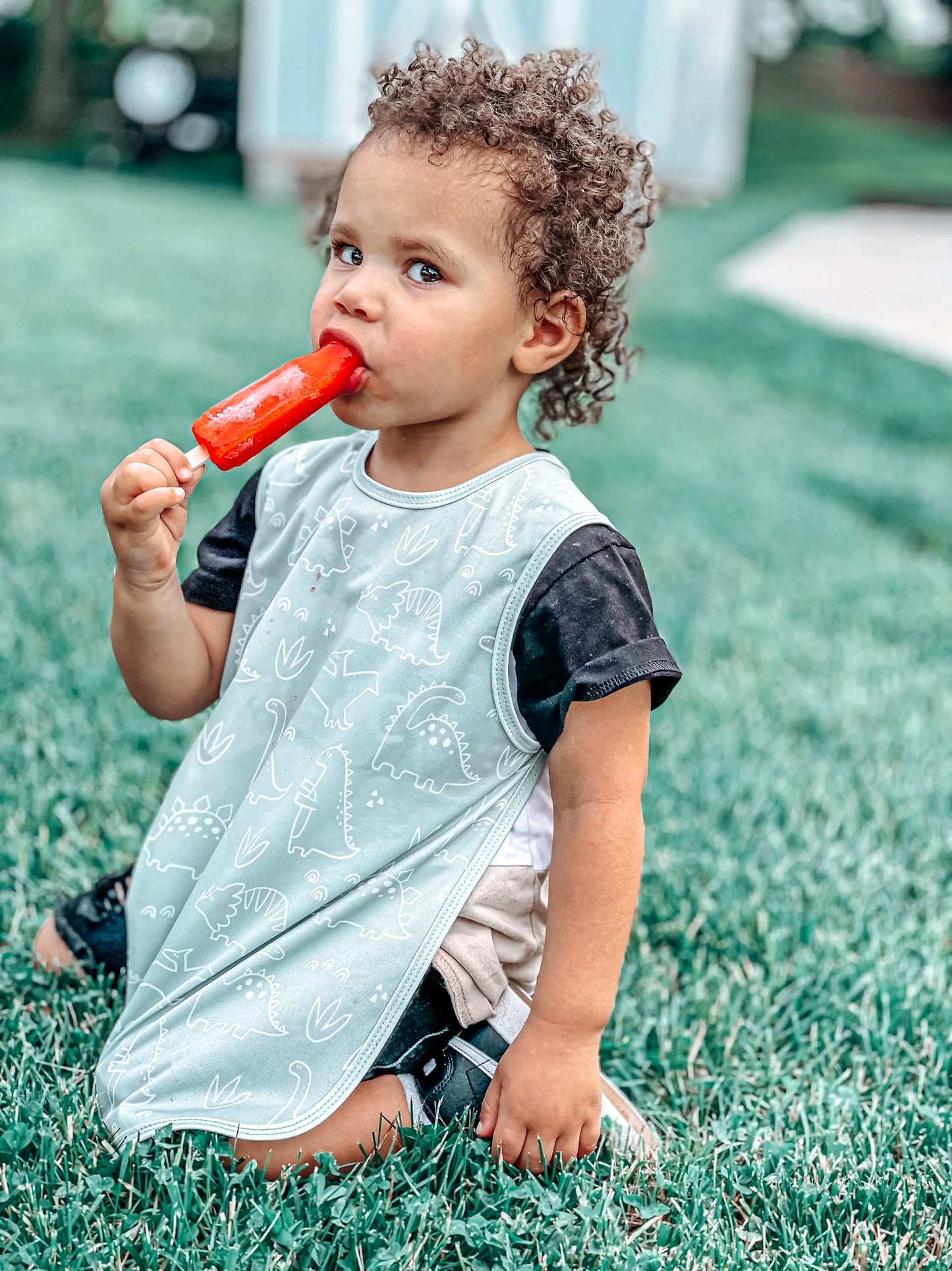 Dino Friends Sage Bapron