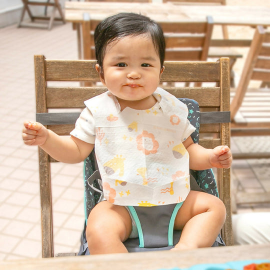 Bibs & mealtimes