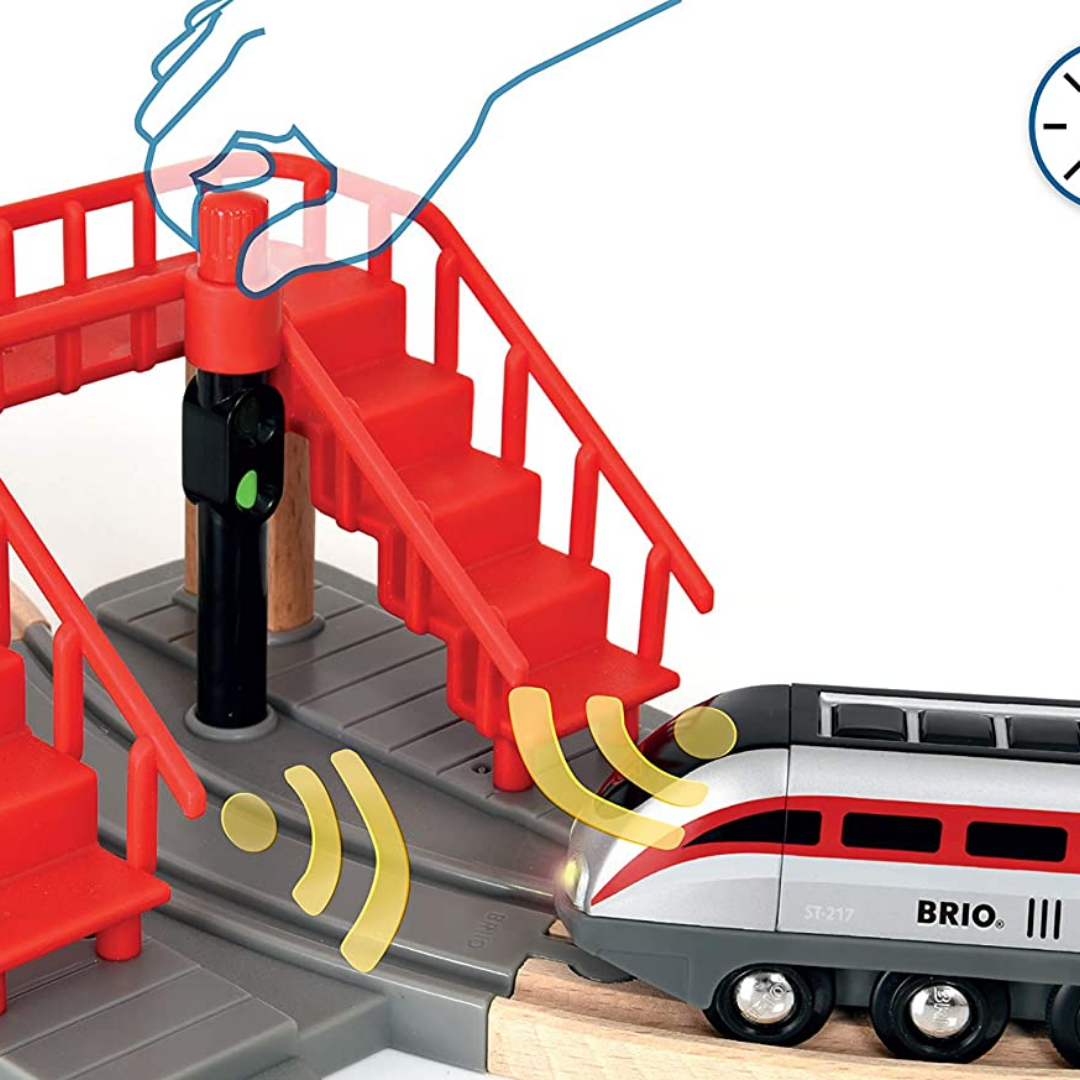 Brio smart engine top set with action tunnels