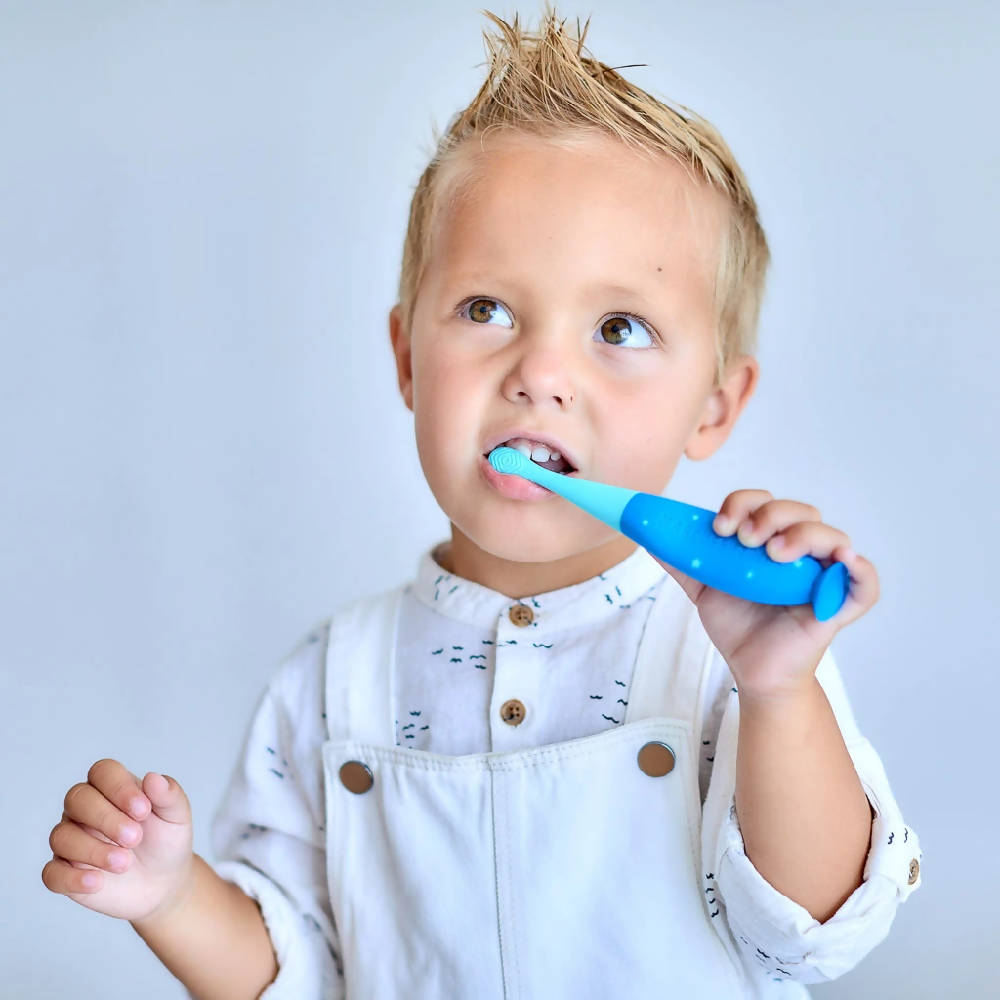 MARCUS & MARCUS REUSABLE TODDLER SILICONE TOOTHBRUSH - WERONE