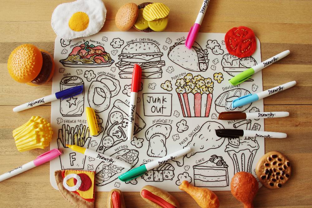 Junk Out Silicone Colouring Mat - WERONE