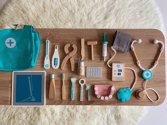 Wooden Doctor/Dentist Play Kit - WERONE