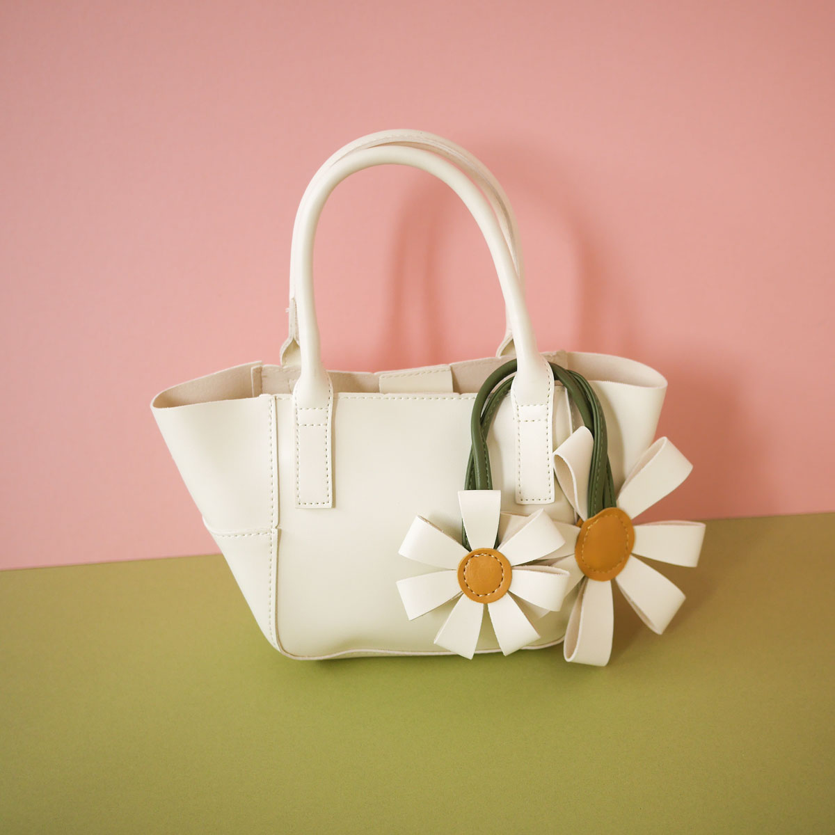 Daisy Flower Mini-bag (Goldilocks)