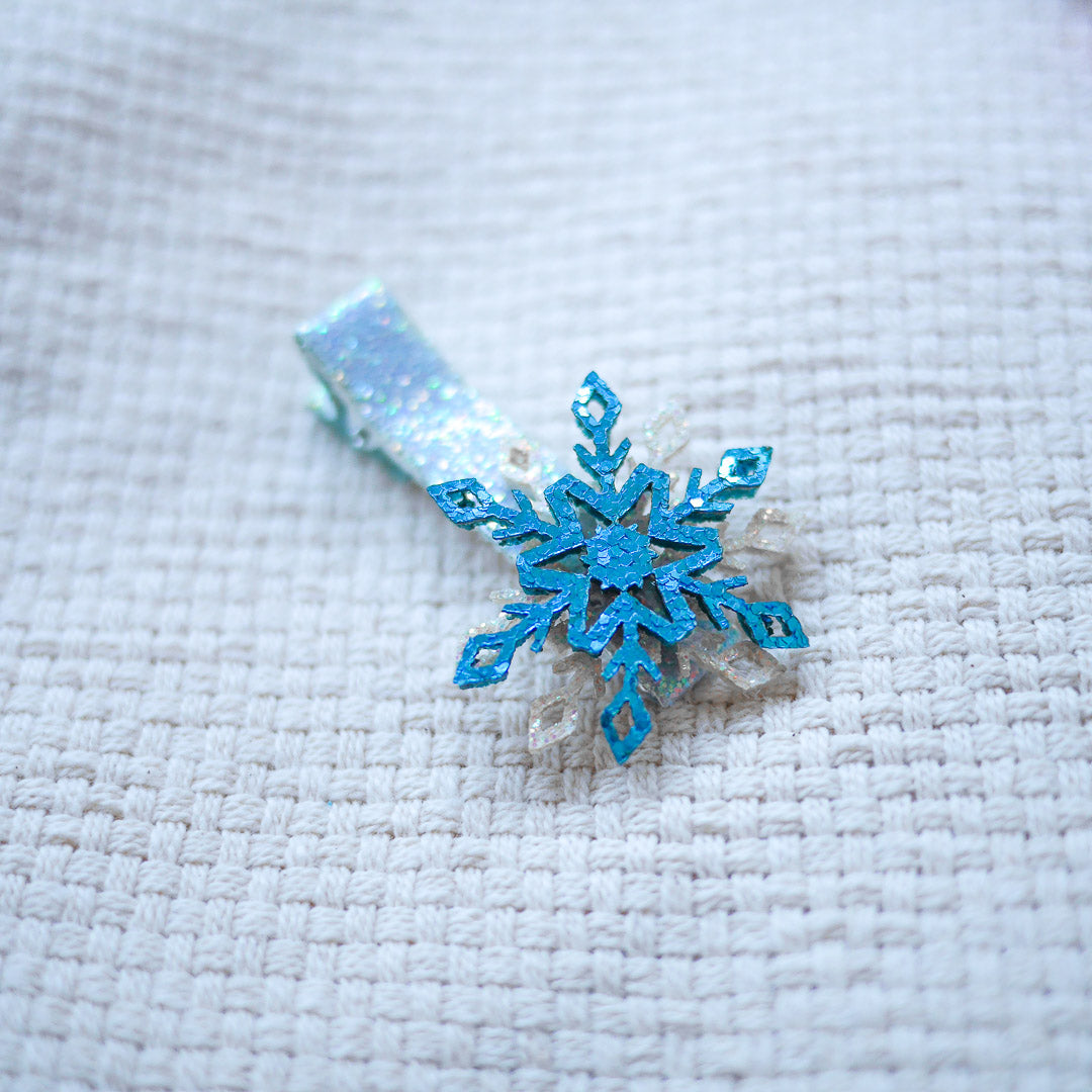 Glittery Snowflake Hairpin - WERONE
