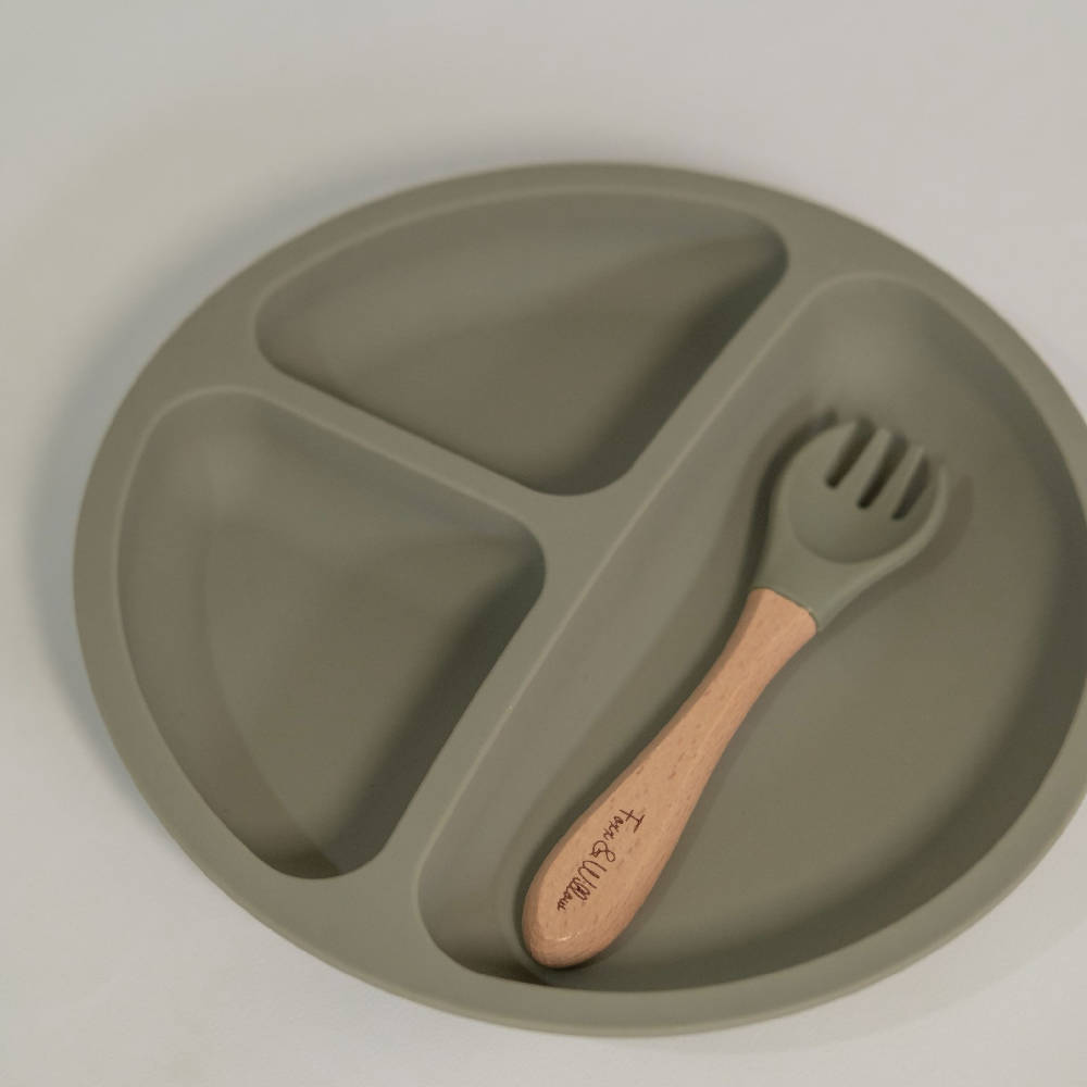 Foxx and Willow Plate + Fork - WERONE