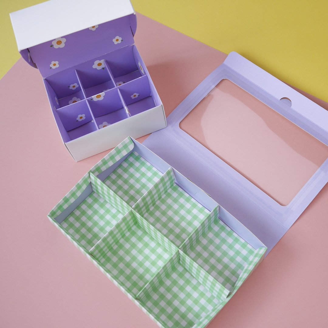 Gingham Dessert Gift Box (Reversible) - WERONE