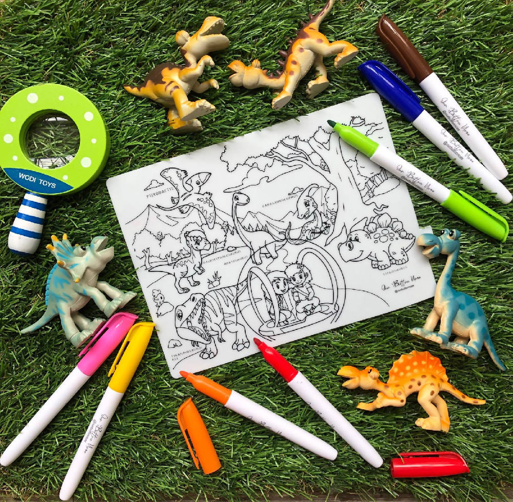 Reusable Silicone Colouring Mat by Our Button Nose 20cm x 15cm - Jurassic World Series - WERONE